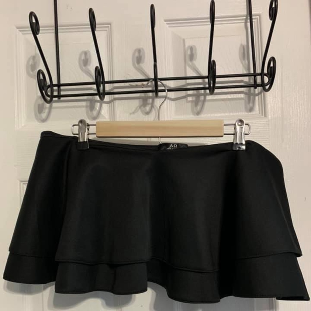 Ruffle crop top